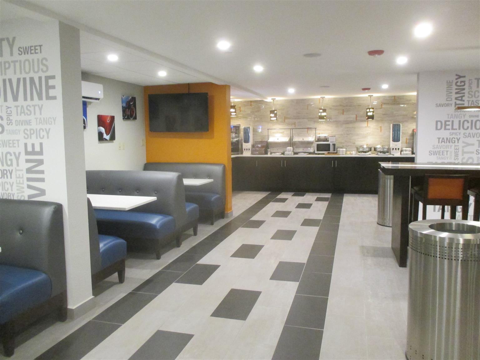 Hotel Western Bowling
